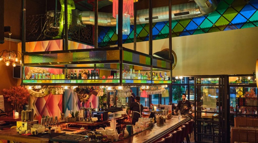 השרון על הבר: כי מי אמר שחיי הלילה עוצרים בתל אביב? ברים בשרון